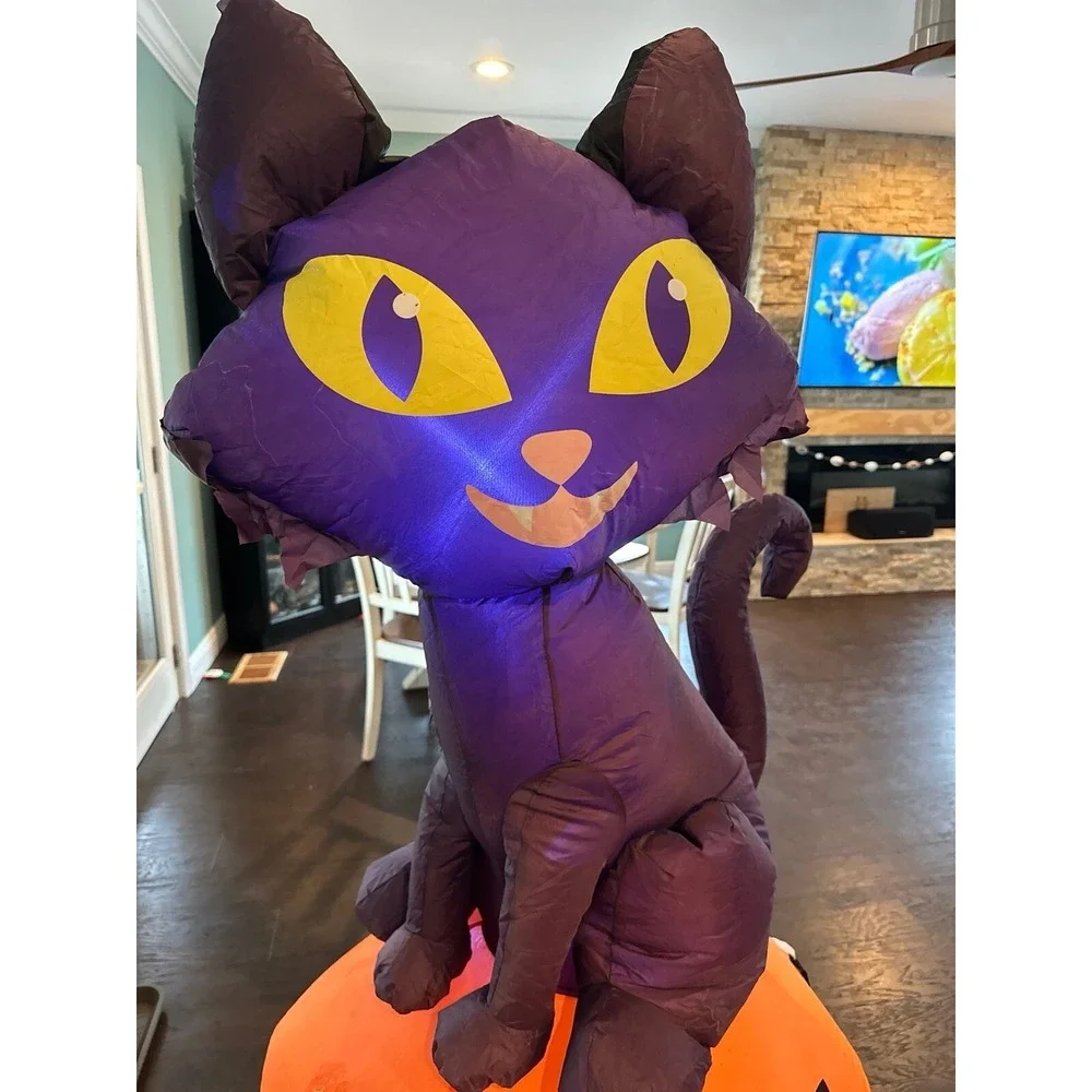 Gemmy inflatable cat